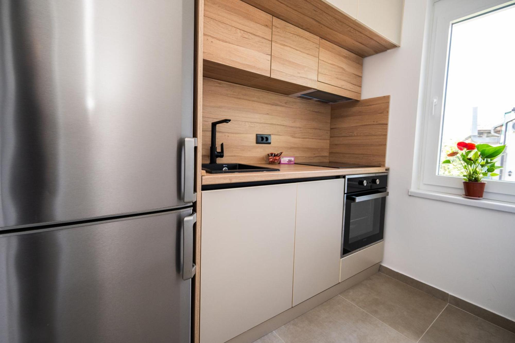 Bright 2Bdr Apartment With Balcony - Free Parking Saraievo Exterior foto