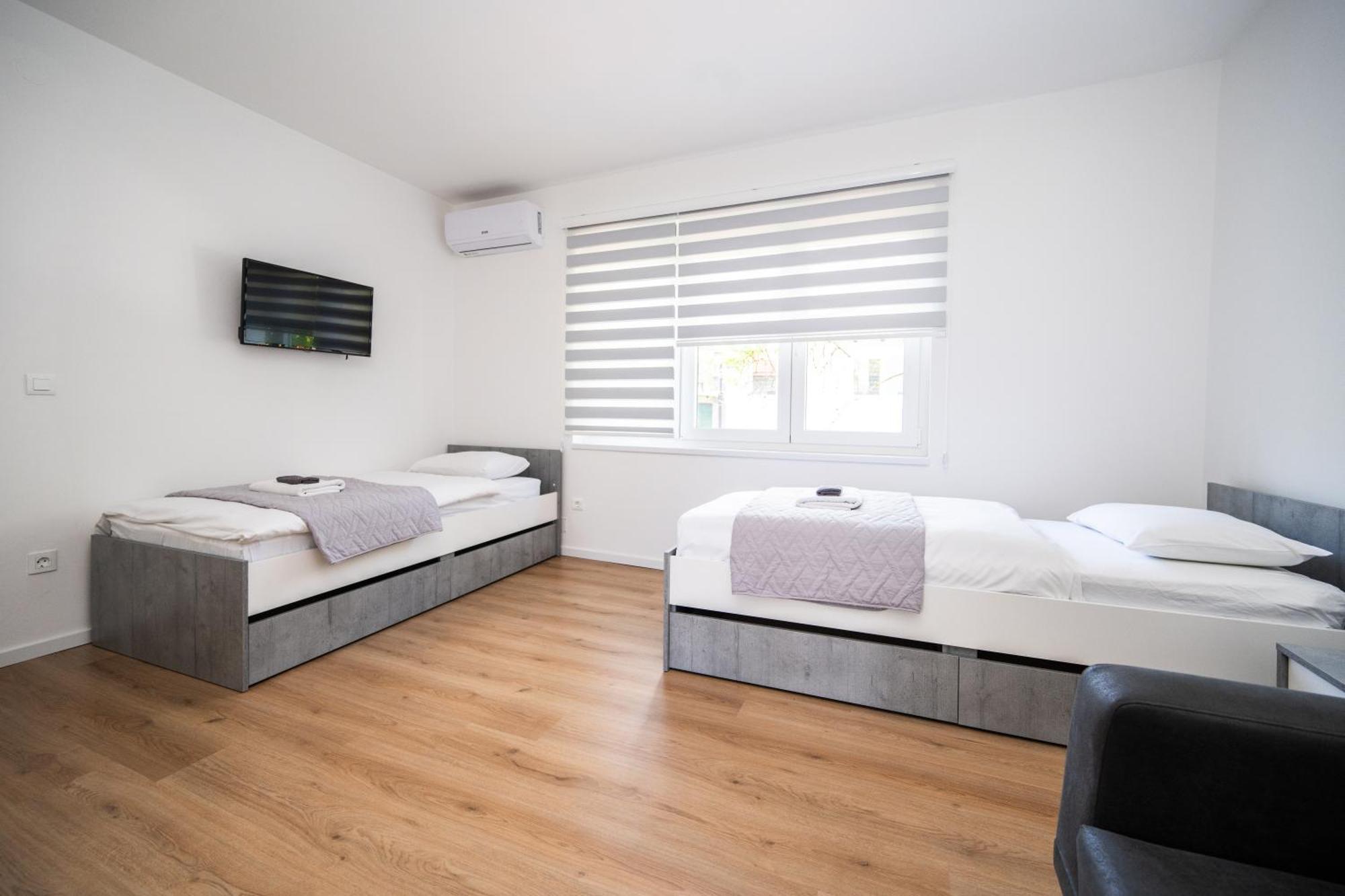 Bright 2Bdr Apartment With Balcony - Free Parking Saraievo Exterior foto