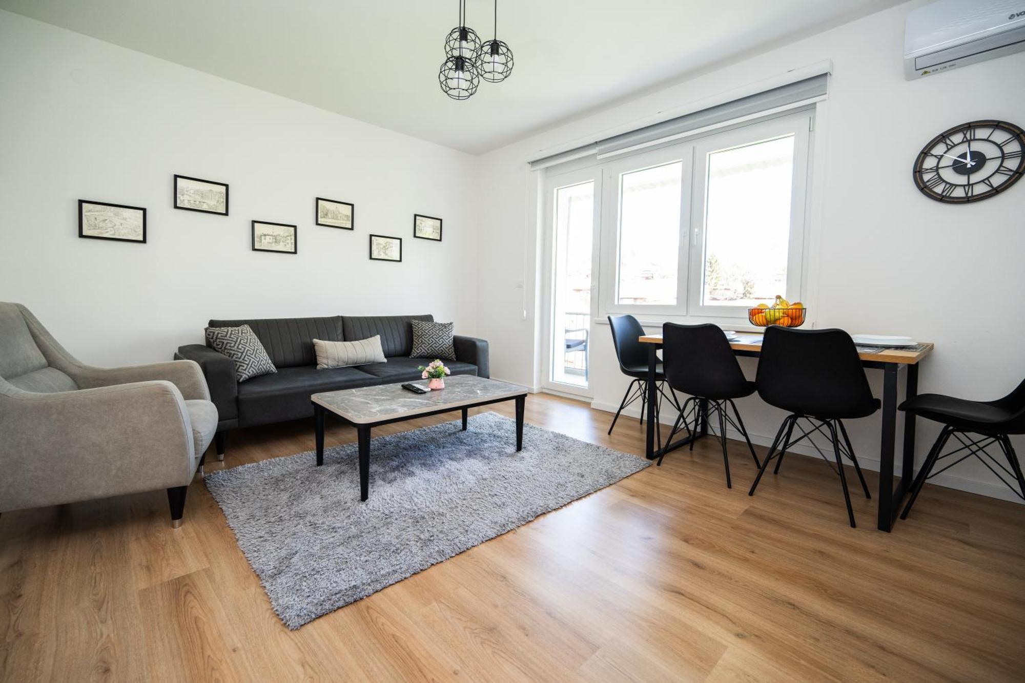 Bright 2Bdr Apartment With Balcony - Free Parking Saraievo Exterior foto