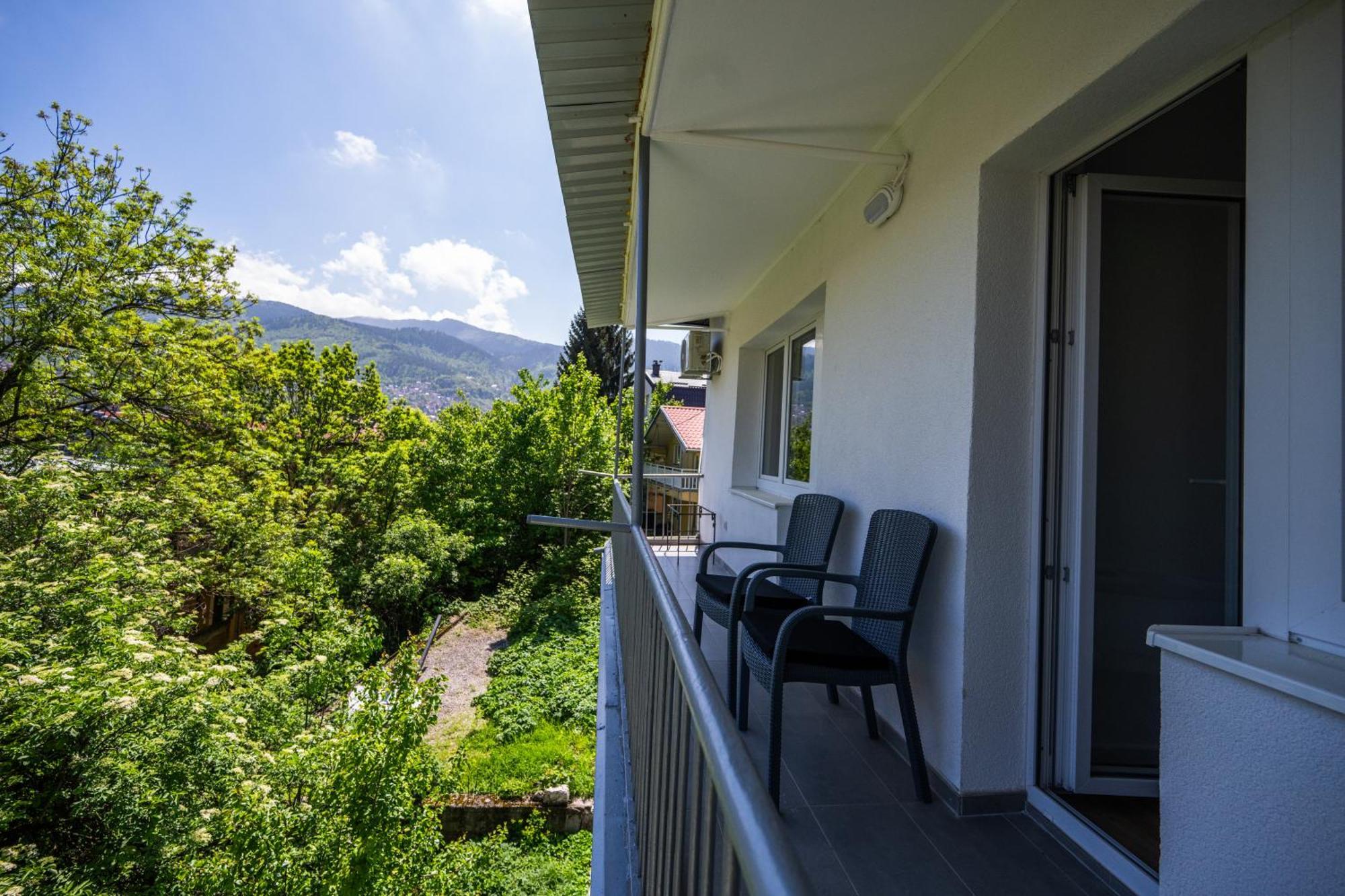 Bright 2Bdr Apartment With Balcony - Free Parking Saraievo Exterior foto